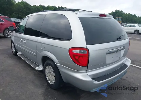 2005 Chrysler Town & Country Lx из США, поврежденный, VIN 2C4GP44R95R192333